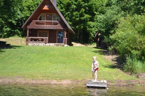 L��dla Holiday House