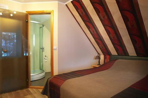 Hostal Seedri Guesthouse