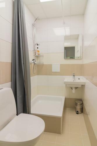 Hostal Tiigi Six Guesthouse