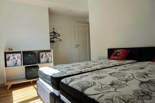 Happy Apartment