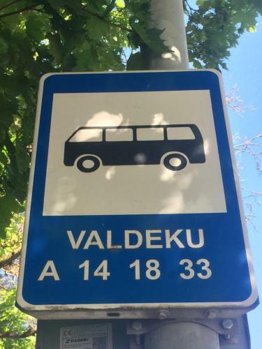 Freedom65 Hostel And Caravan