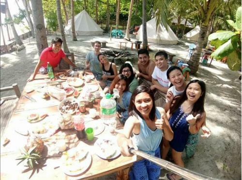 Glamping Siquijor By The Beach