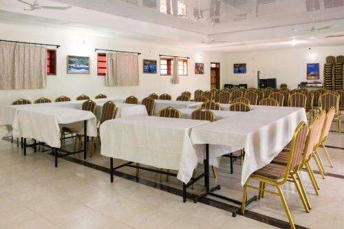 Kalya Courts Hotel