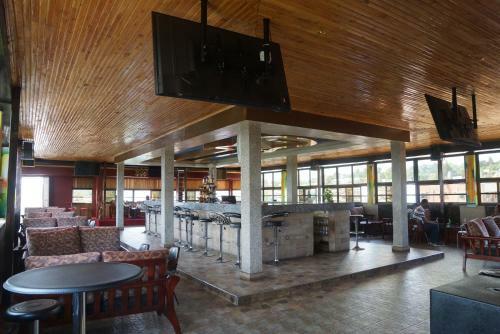 Malibu Hotel And Pub