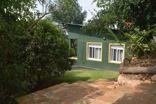 Hotel Summit Safari Lodge Muhanga