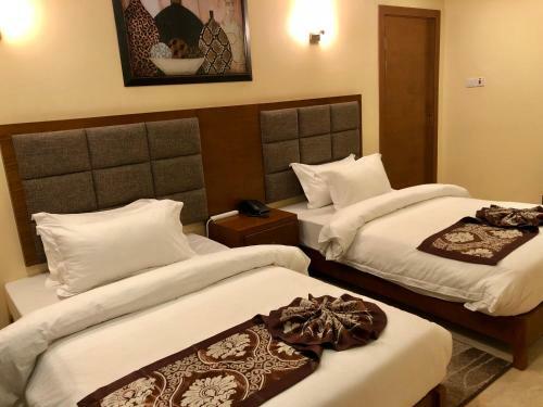Imperial Hotel & Apartments