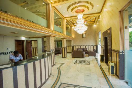 Euro Hotel & Apartment