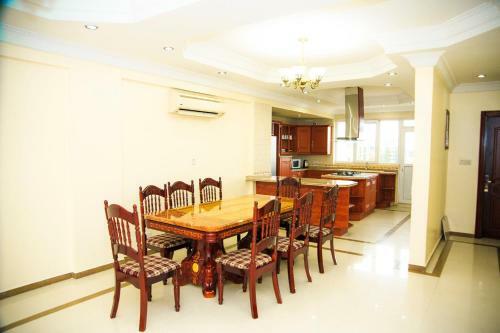 Luxury Apartment With Ocean View In Oyster Bay