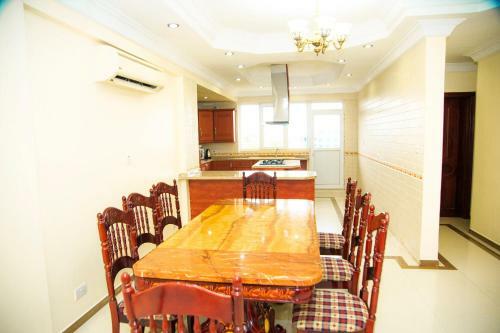 Luxury Apartment With Ocean View In Oyster Bay