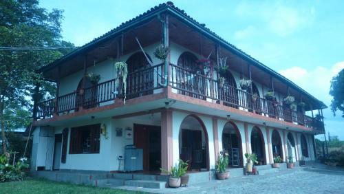 Hostal Finca Hotel Villa Lucia