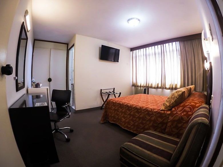Hotel Intiotel