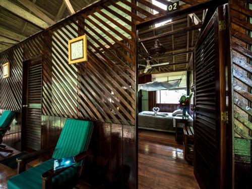 Albergue Sandoval Lake Lodge