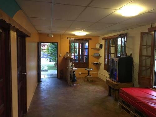 Hostal Pempos 4wheels
