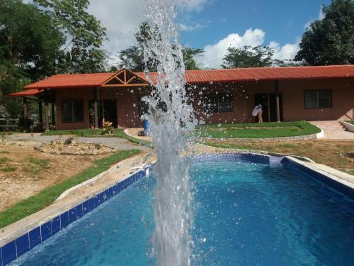 Albergue Hostal Los Laureles