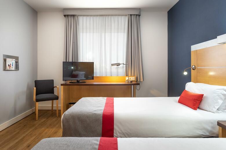 Holiday Inn Express Lisbon - Oeiras, An Ihg Hotel