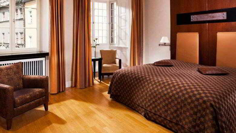 Hotel Elephant