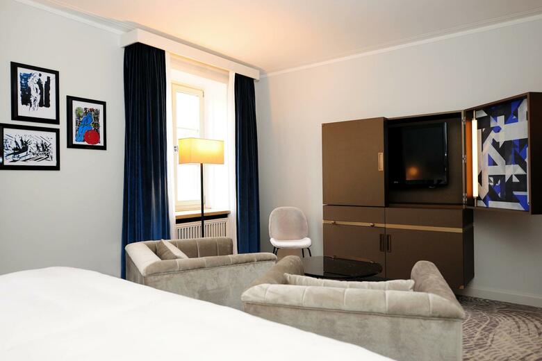 Hotel Elephant