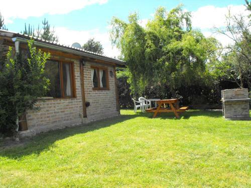 Hostal Caba�as San Valentin