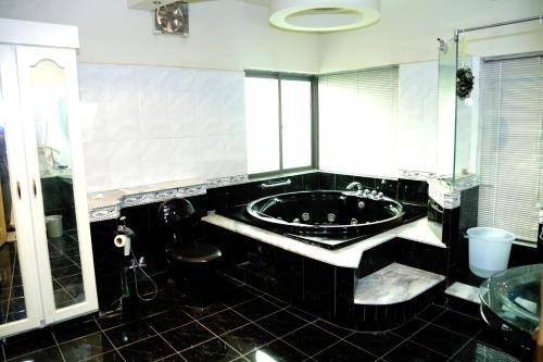 Hostal Apex Inn Guest House