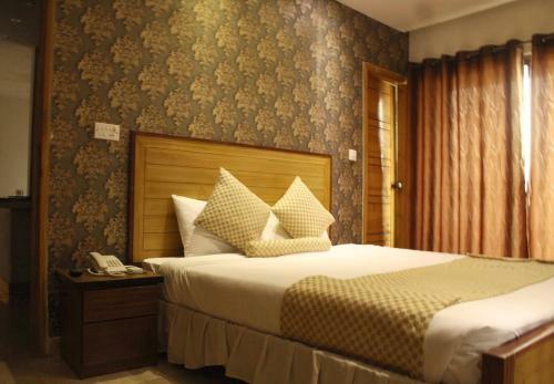 Grand Islamabad Hotel