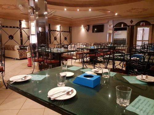 Khayyam Hotel