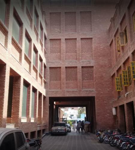 Iris Hotel Sahiwal