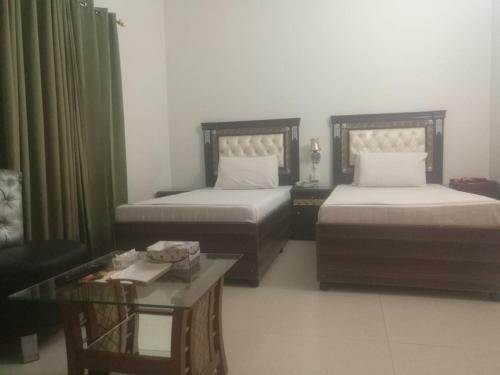 New Doves Inn Hotel ( Branch-2)