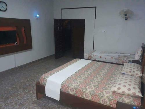 Hostal Rehaish Inn