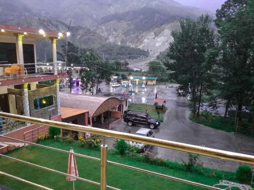 Hotel Mountain Track - Taranna Balakot