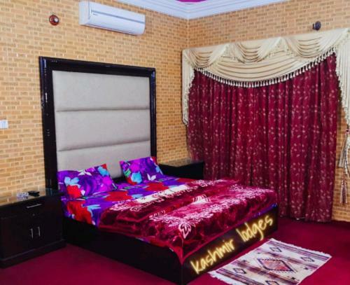 Hostal Hotel Kashmir Lodge