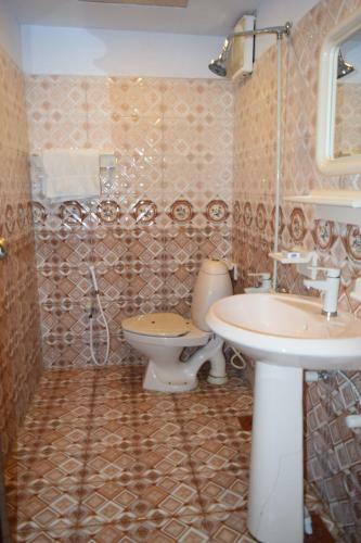 Hostal Prime Dha Guest House
