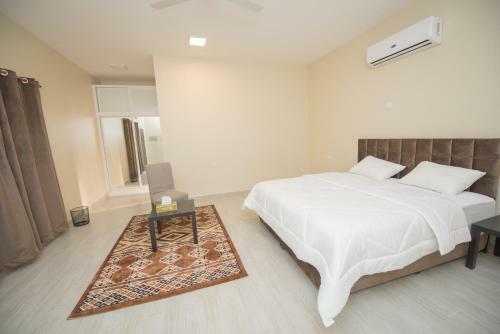 Al Hawiyah Camp