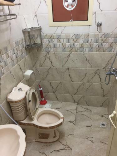 Kamzar Beach Furnished Apartments
