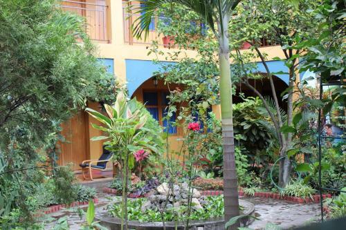 Hotel Los Arcos