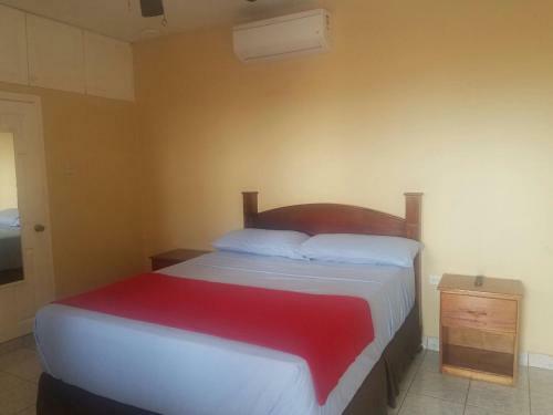 Casa Hotel Santa Elena