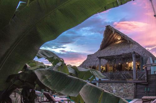 Hotel Solost Playa Jiquelite