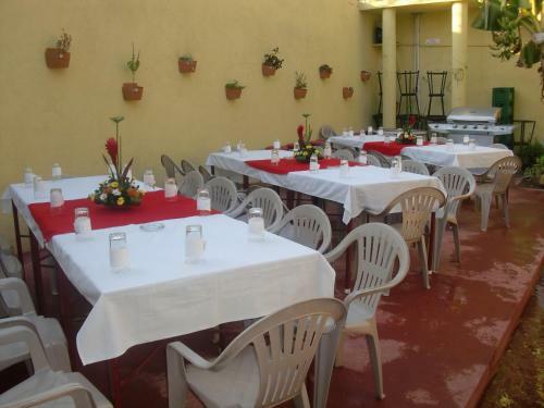 Hotel Charly`s, El Viejo Chinandega