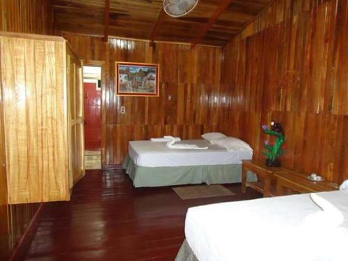 Hotel Alojamiento Rio Sabalo, Chocano