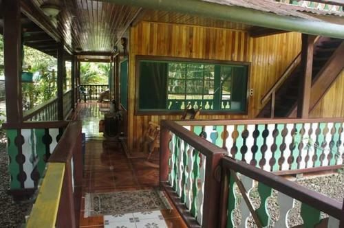Hotel Alojamiento Rio Sabalo, Chocano