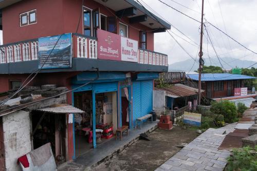 Hostal Ram Home Stay