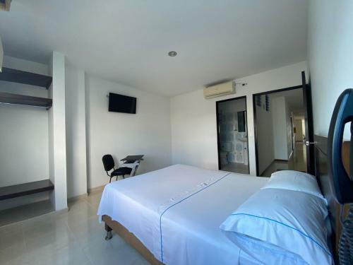 Hotel Torres Del Llano