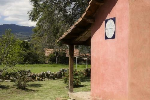 Hostal R�quira Silvestre Lodge