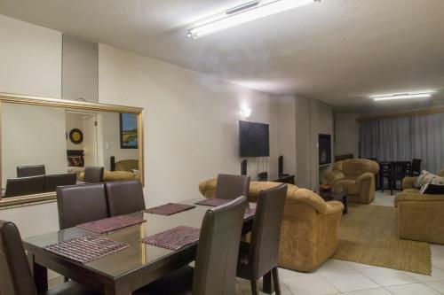 Sand & Sea Holiday Home
