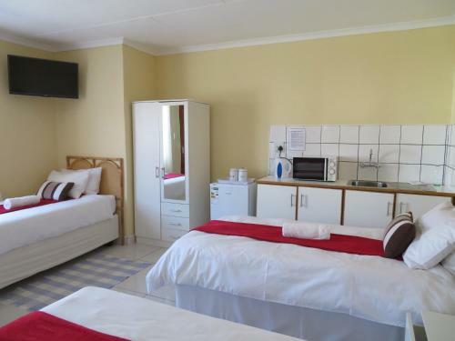 Hostal Timo's Guesthouse Accommodation