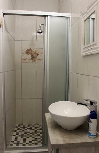 Hostal Tranquility Guest House