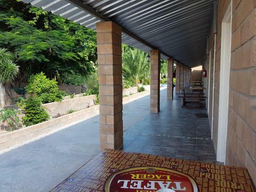 Oshandira Lodge