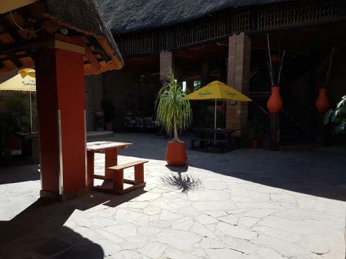 Oshandira Lodge