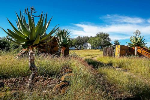 Eagle Rock Guest-farm And Business Lodge