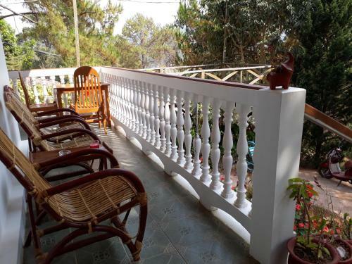 Bed & Breakfast Hillock Villa
