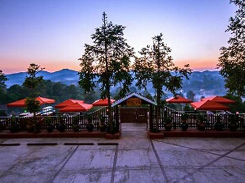 Hill Top Villa Hotel